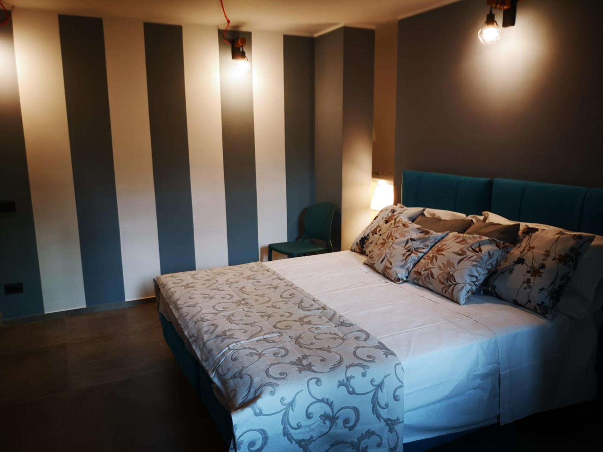 Palazzo Lagioia 2: Prestigioso Miniappartamento Triggiano Exterior foto