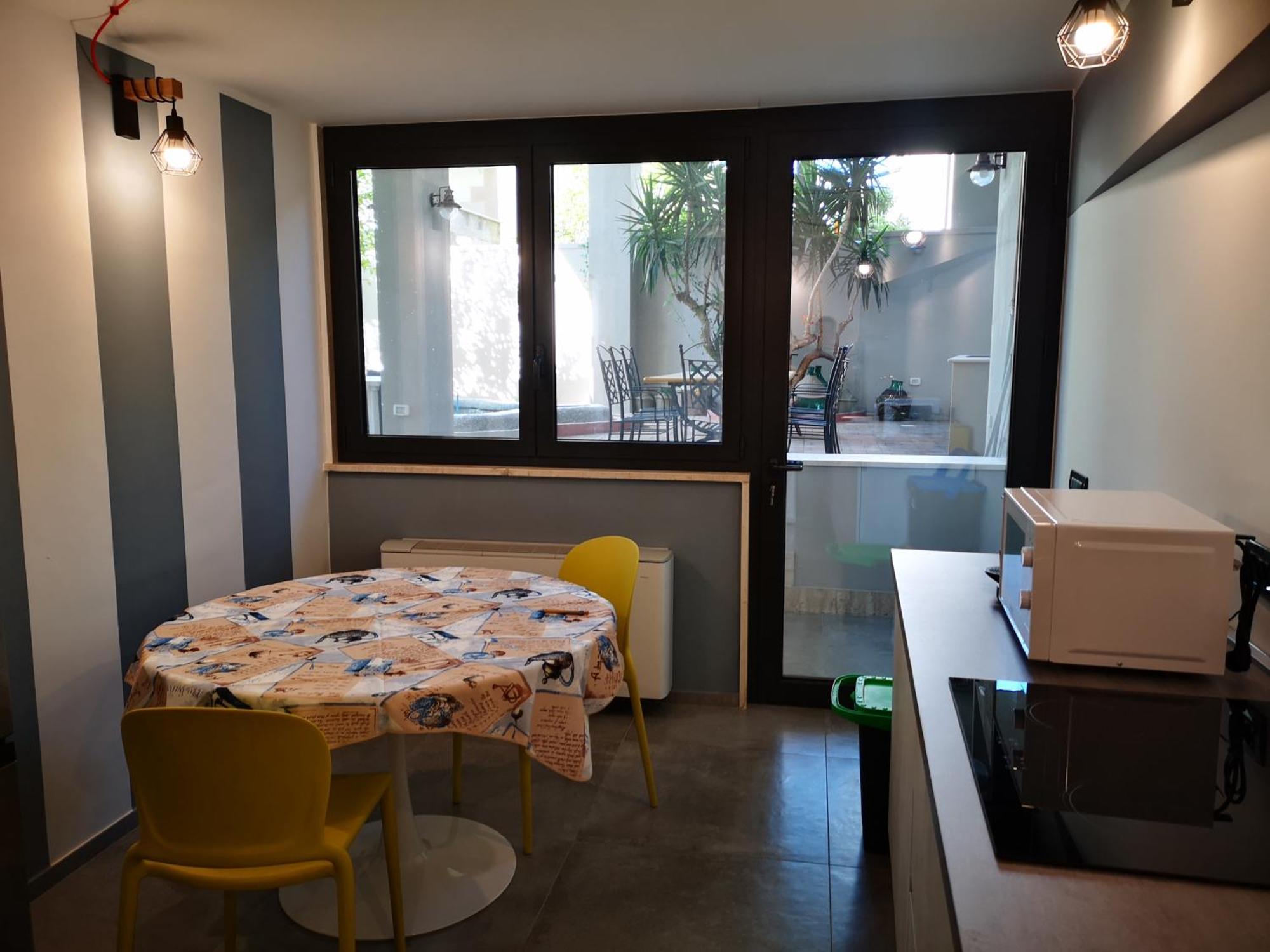 Palazzo Lagioia 2: Prestigioso Miniappartamento Triggiano Exterior foto